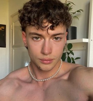 Adhémar, 24 ans, Durfort